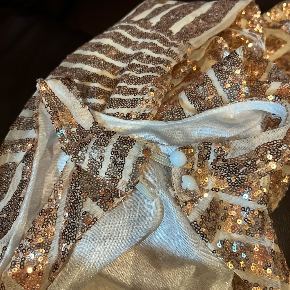 Pretty Gold Jumpsuit - Picture 16 of 16